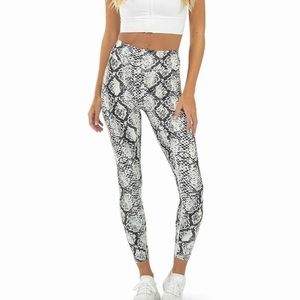 Balance Athletica Leggings